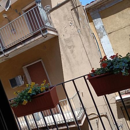 Residenza La Vecchia Cattedrale Catania Kültér fotó