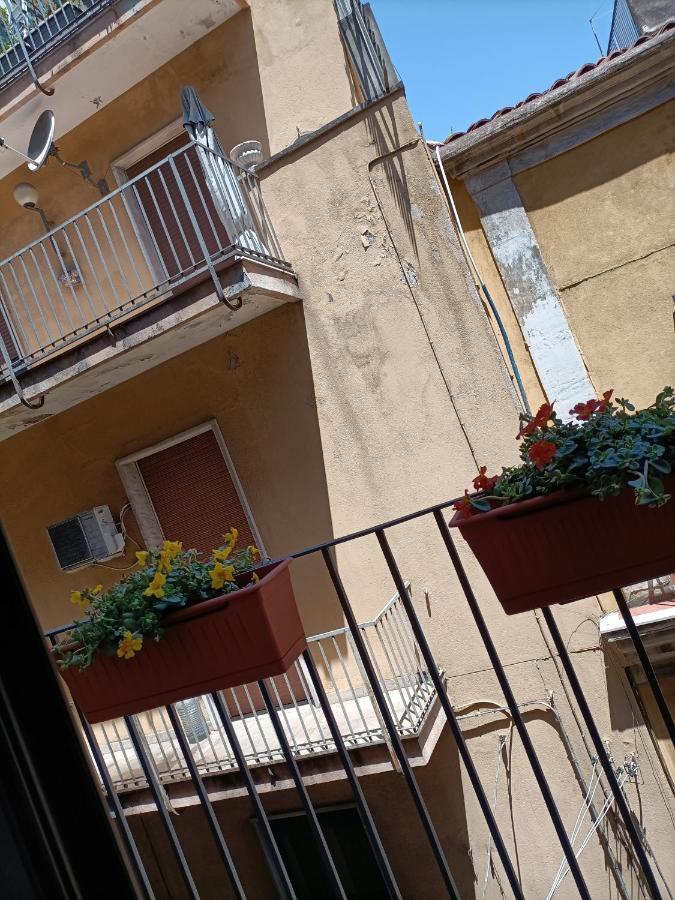 Residenza La Vecchia Cattedrale Catania Kültér fotó